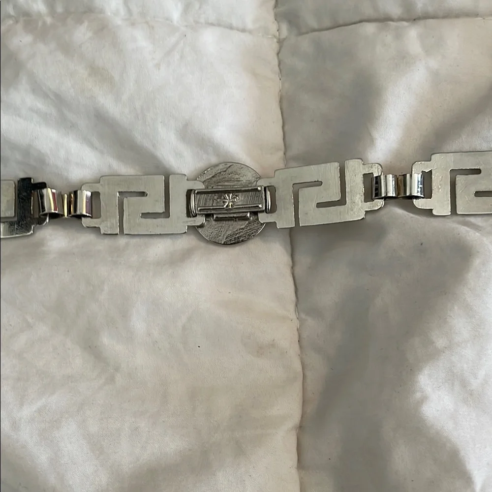 Elegant Silver Chain Necklace